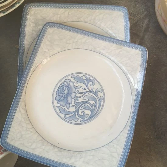 直径19厘米的两个