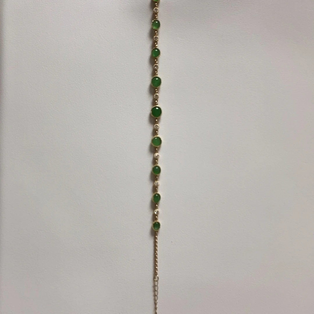 18K金镶嵌手链翡翠简单