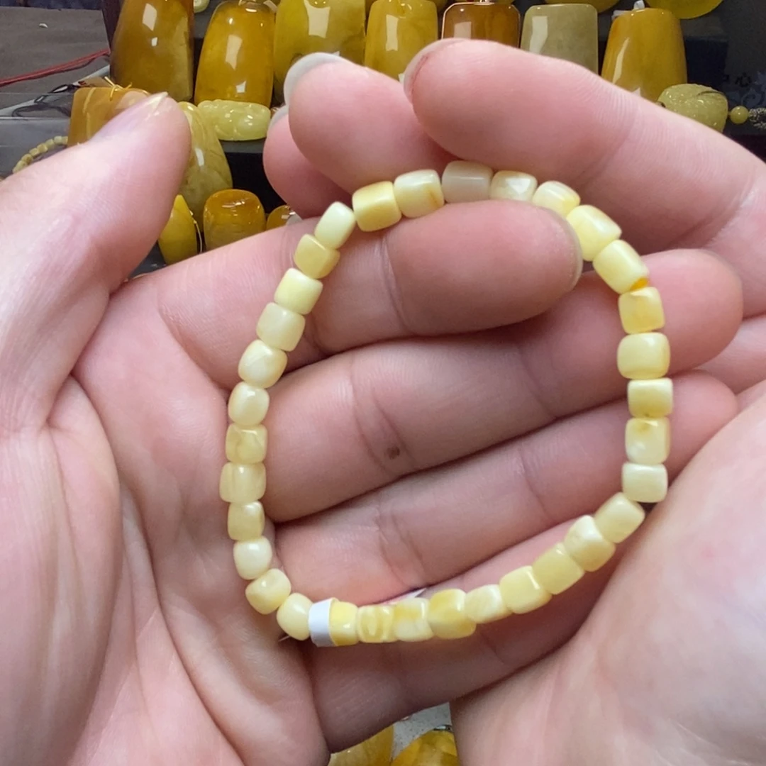 琥珀未镶嵌裸石蜜蜡