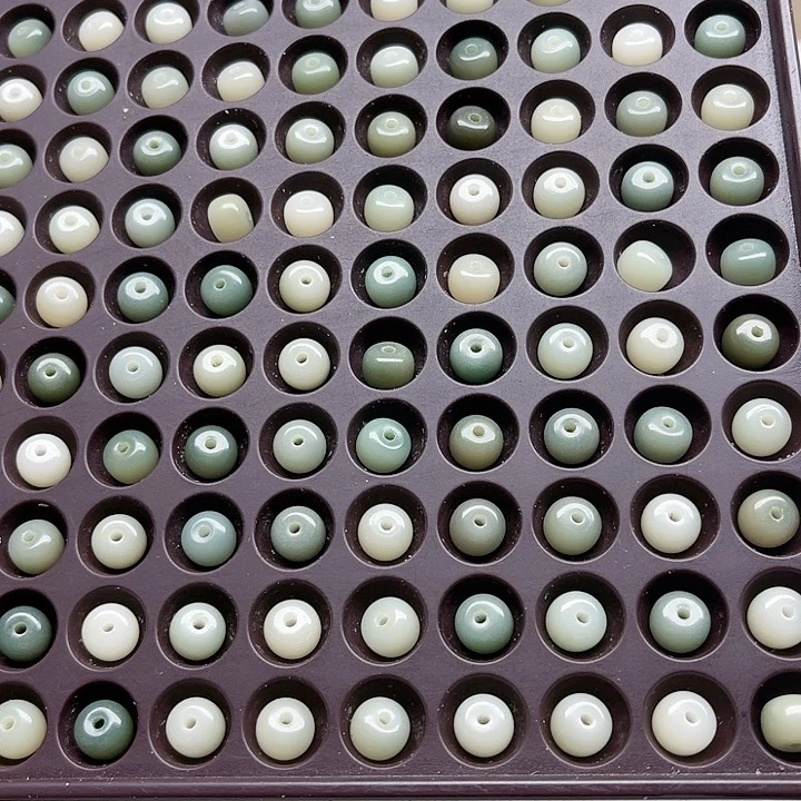 白玉菩提吊坠怎***红瑕疵9-7飘花墩200