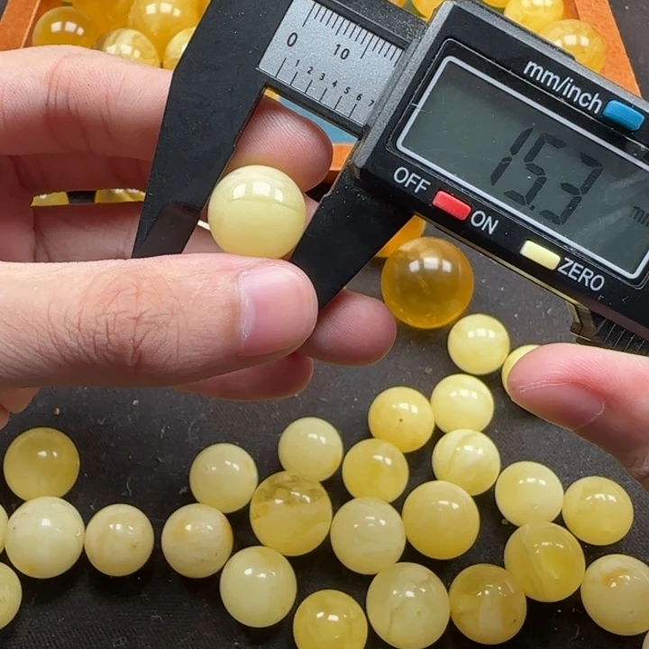 蜜蜡未镶嵌珠宝奇石天然195