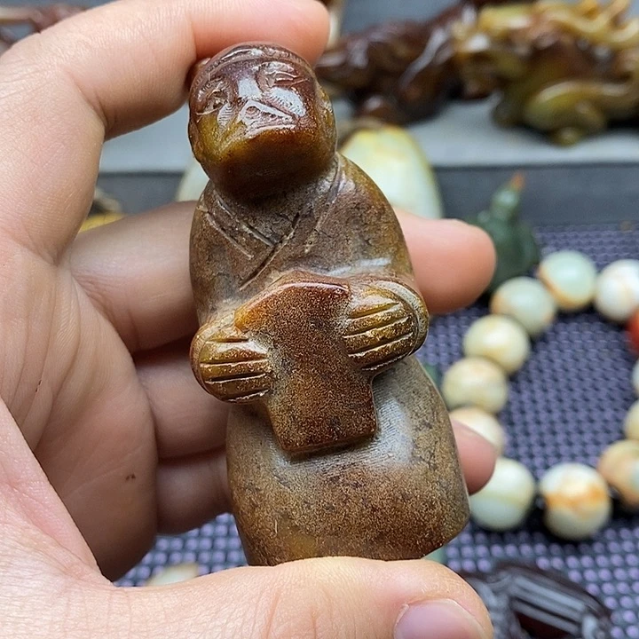 未镶嵌蛇纹石玉颈饰