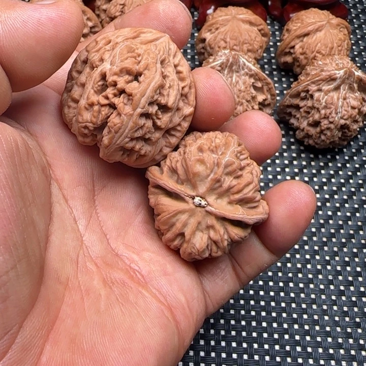 吊坠文玩核桃小粗筋