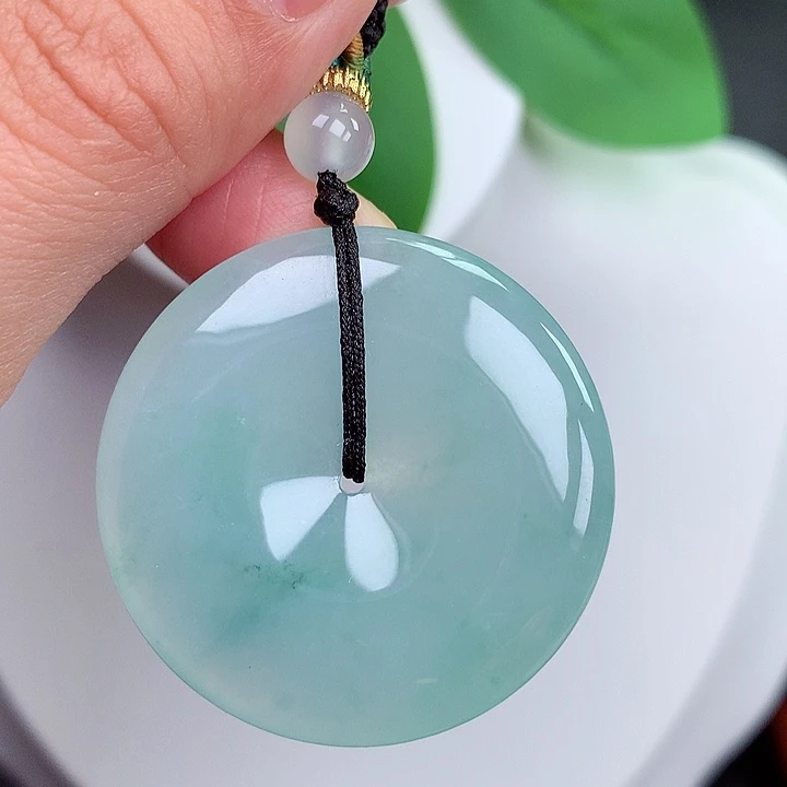 颈饰未镶嵌翡翠平安扣 35.2x5.9mm