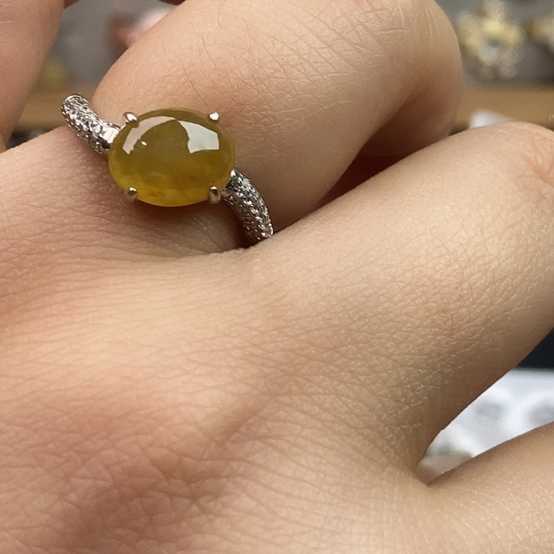 翡翠未镶嵌戒指翡翠