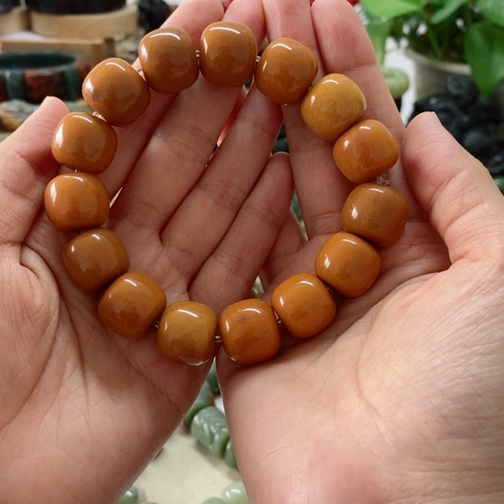 手串未镶嵌透闪石质玉