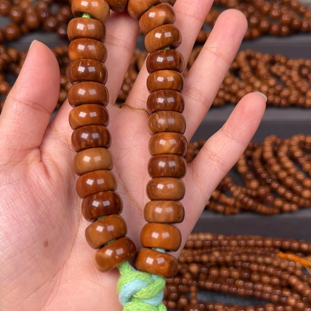 ⭕***、库克甜甜圈卡14.5精挑26颗