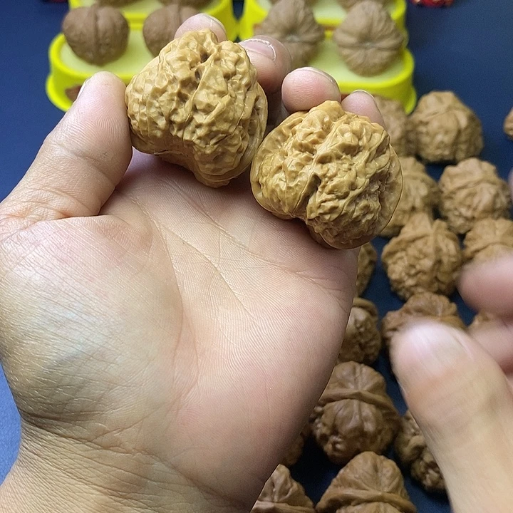 文玩核桃把件蛤蟆