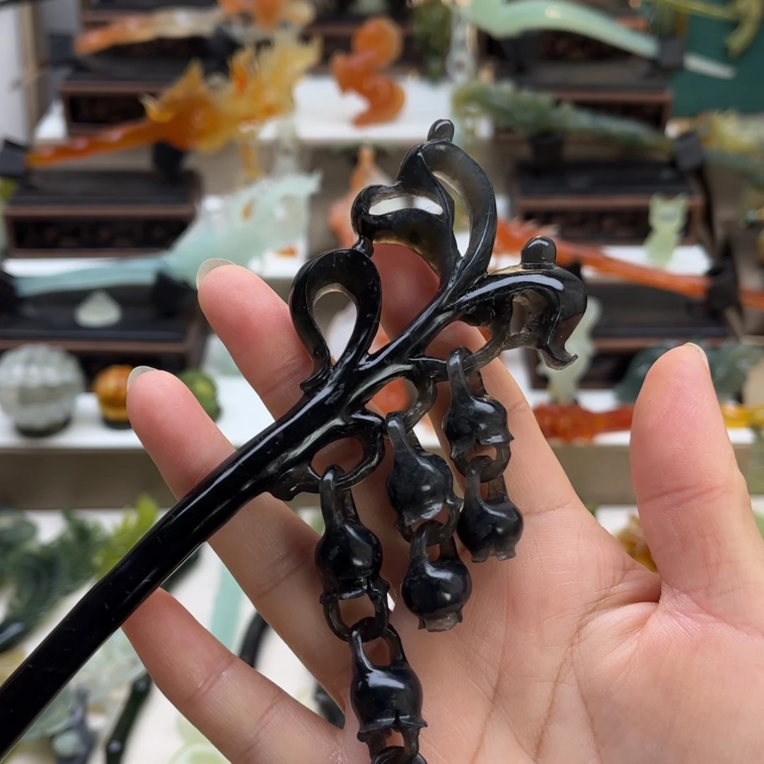 蛇纹石玉未镶嵌岫玉发簪