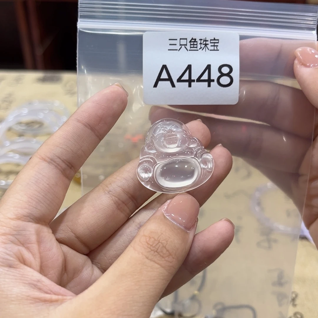 甜***逵未镶嵌颈饰玛瑙/玉髓