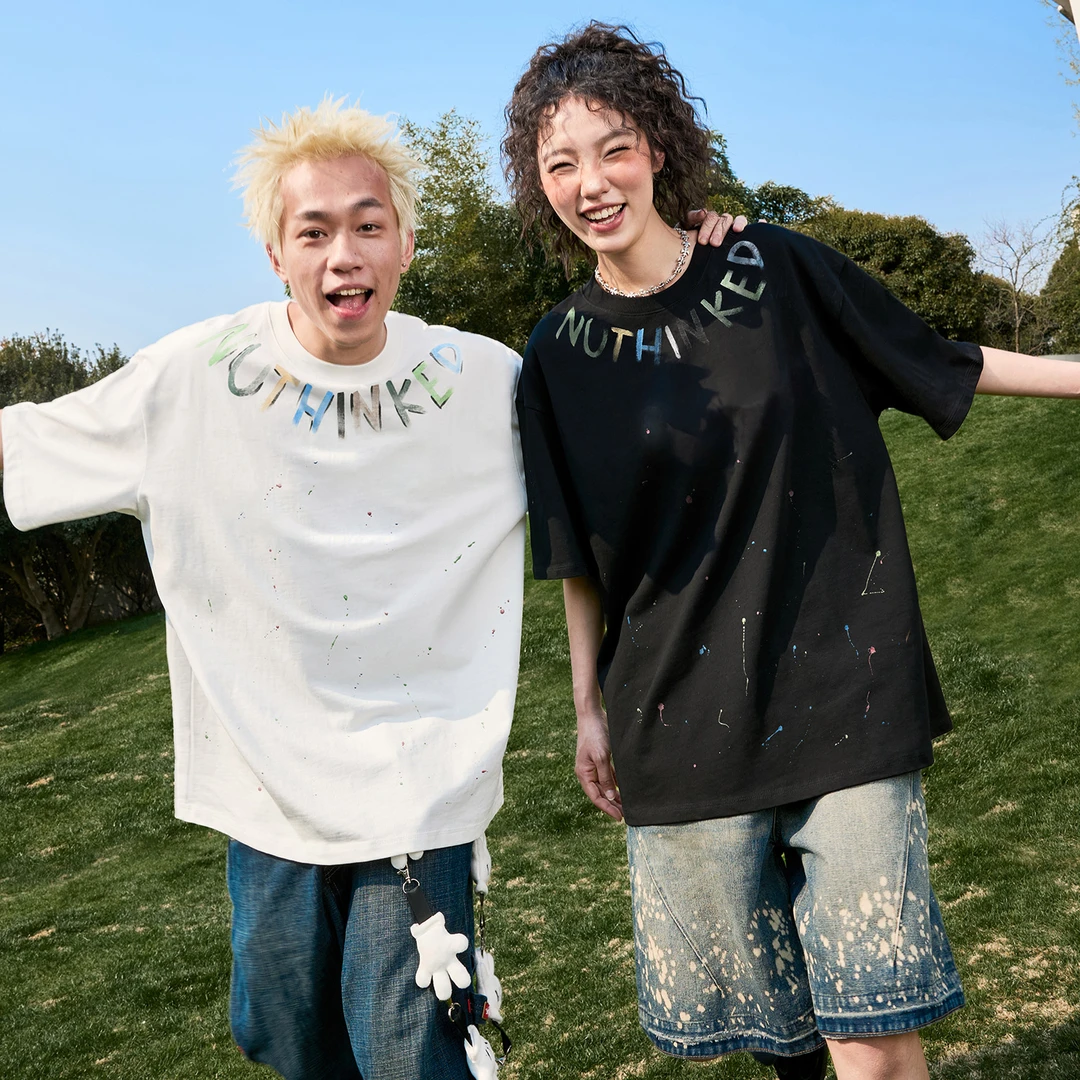 Nuthink美式手绘涂鸦字母印花短袖T恤潮牌半袖情侣男女2025夏新款