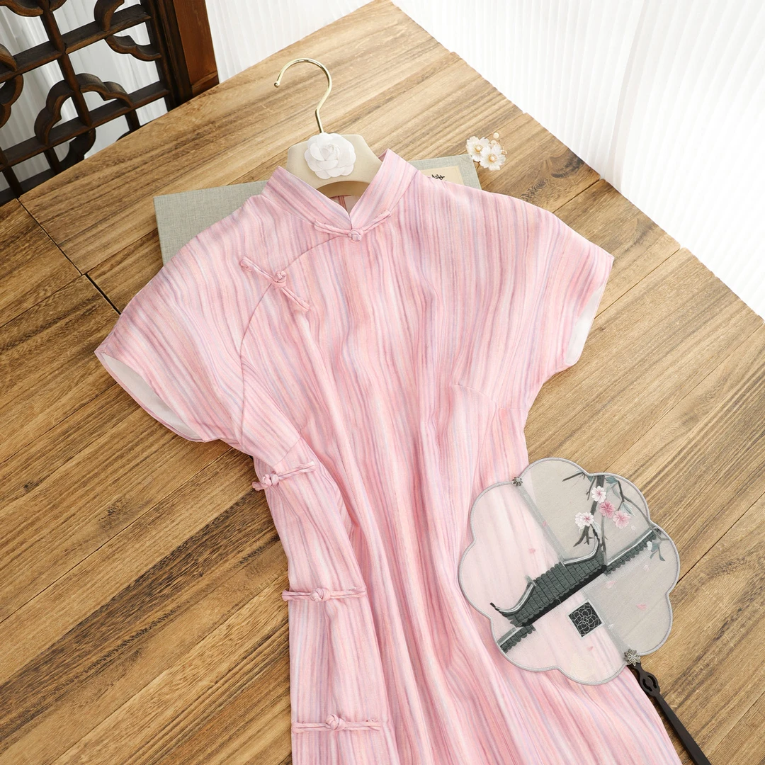 俏娘鱼粉色优雅新中式改良短袖旗袍女2025新款日常可穿淑女年轻款