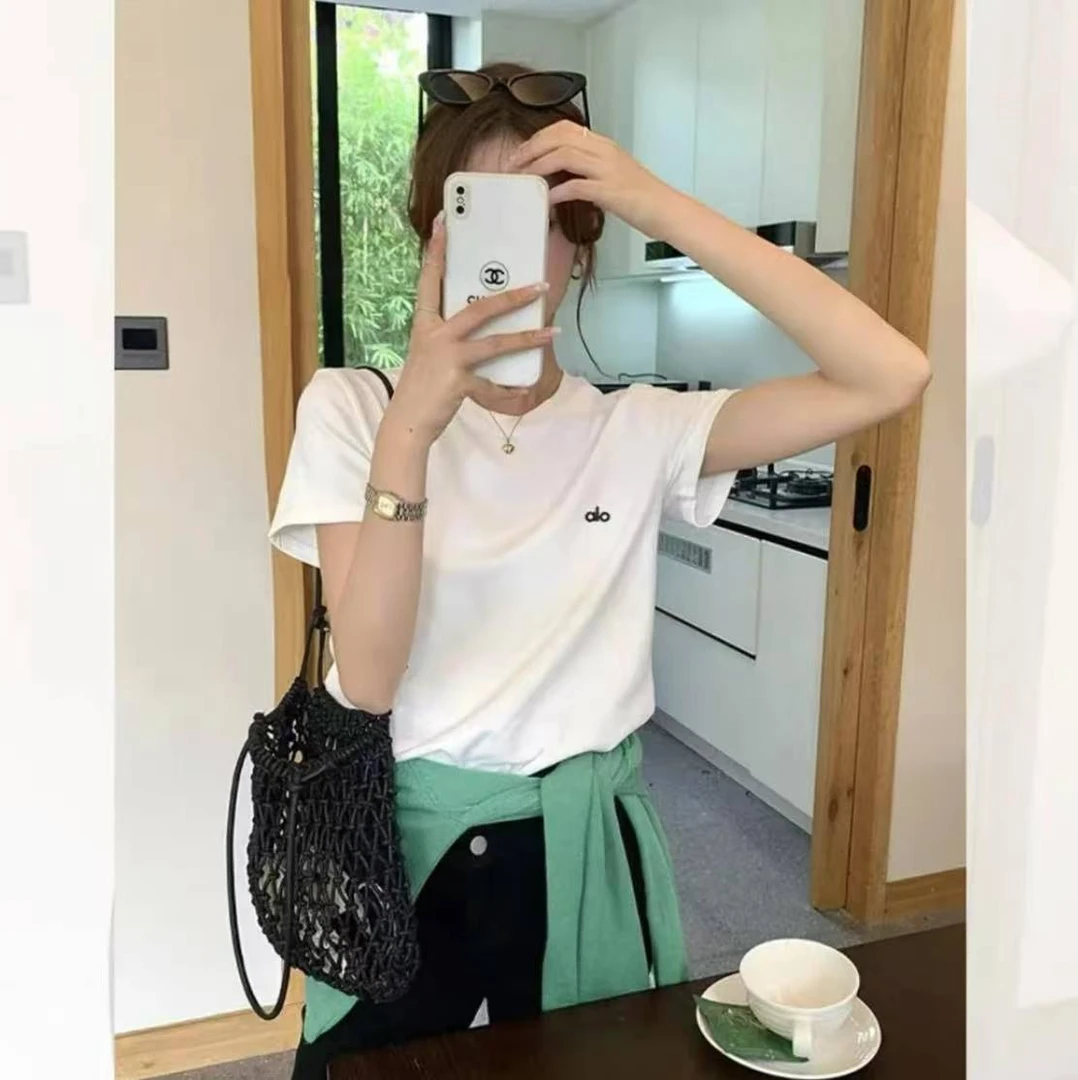 2025春夏新款韩版时尚休闲简约正肩显瘦内搭圆领印花短袖T恤女