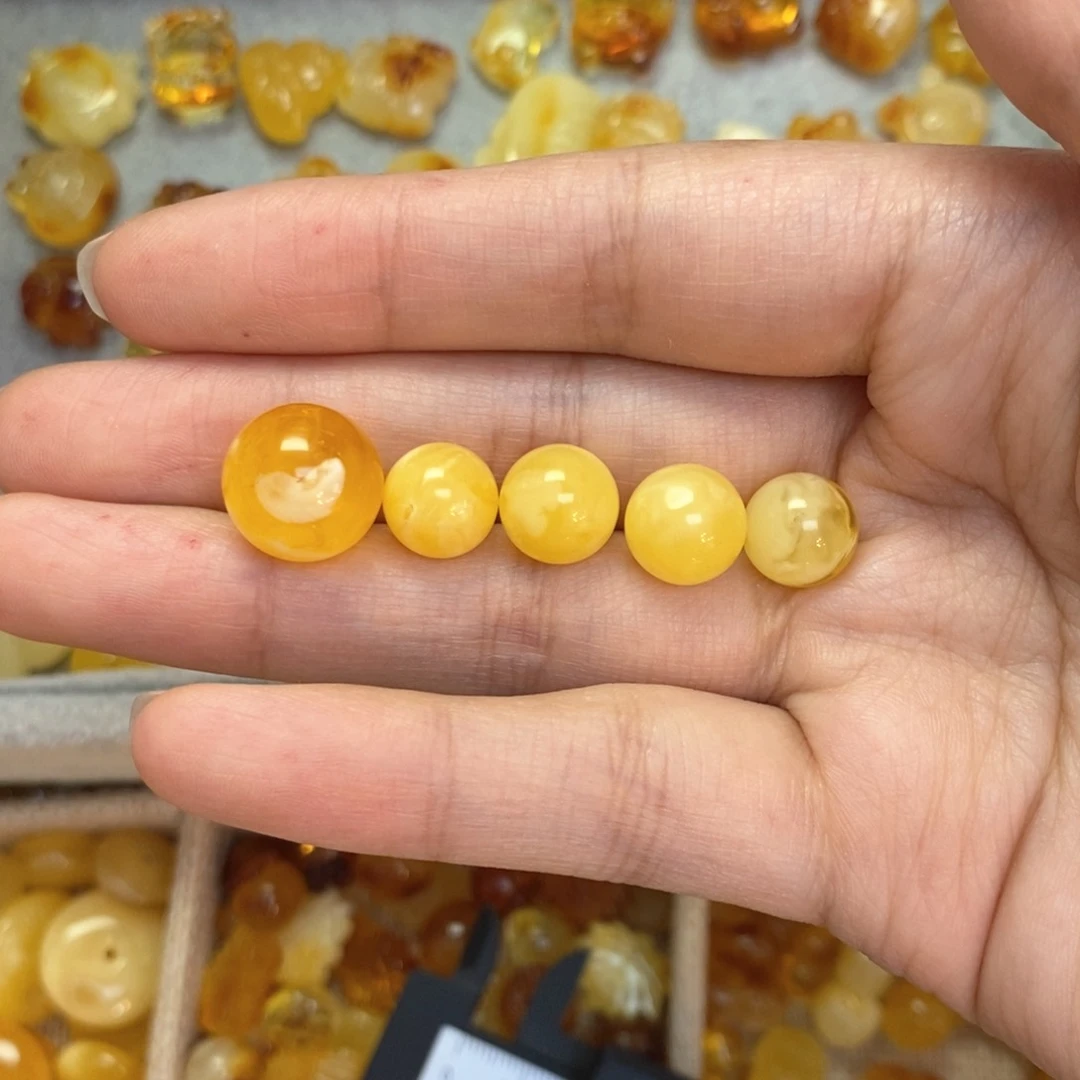 蜜蜡颈饰未镶嵌乔****瞧圆珠5