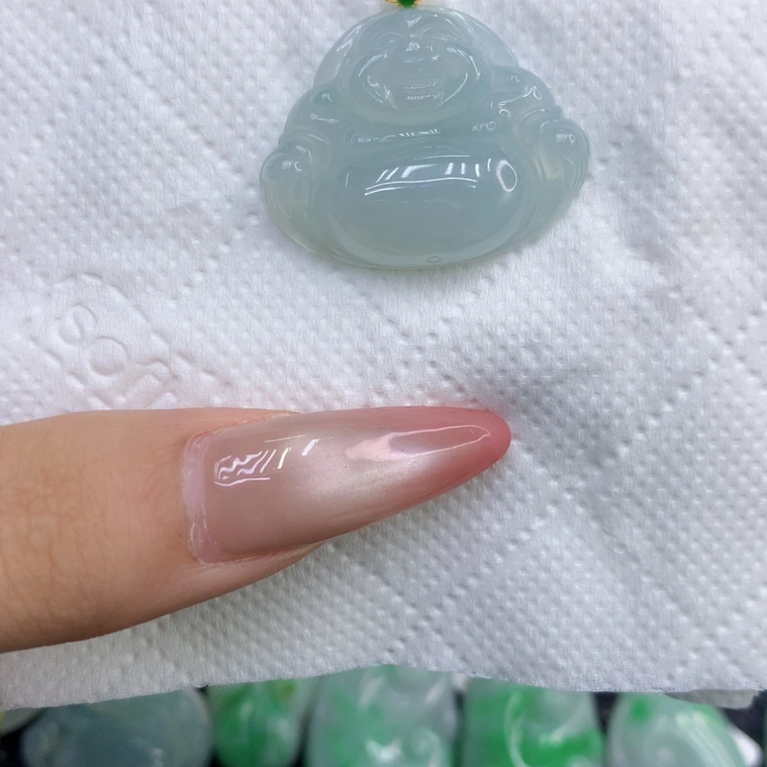 翡翠18K金镶嵌颈饰11111111111