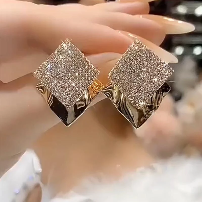 合金耳饰 2025新款爆款高级感菱形耳环轻奢气质时尚百搭耳钉复古