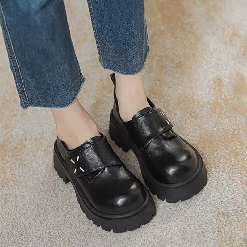 618厚底增高乐福鞋女2024秋新款英伦风时尚百搭魔术贴小皮鞋