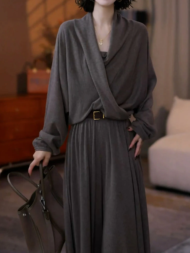 洋气时尚套装2025秋季新款纯色简约休闲百搭宽松V领上衣+阔腿裤裙