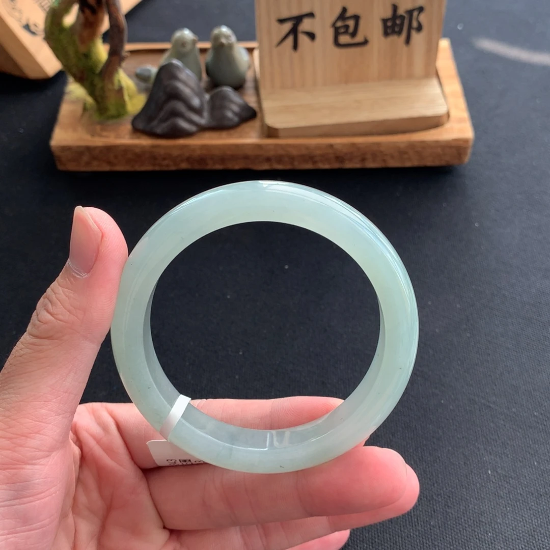 翡翠未镶嵌手镯圈口6061