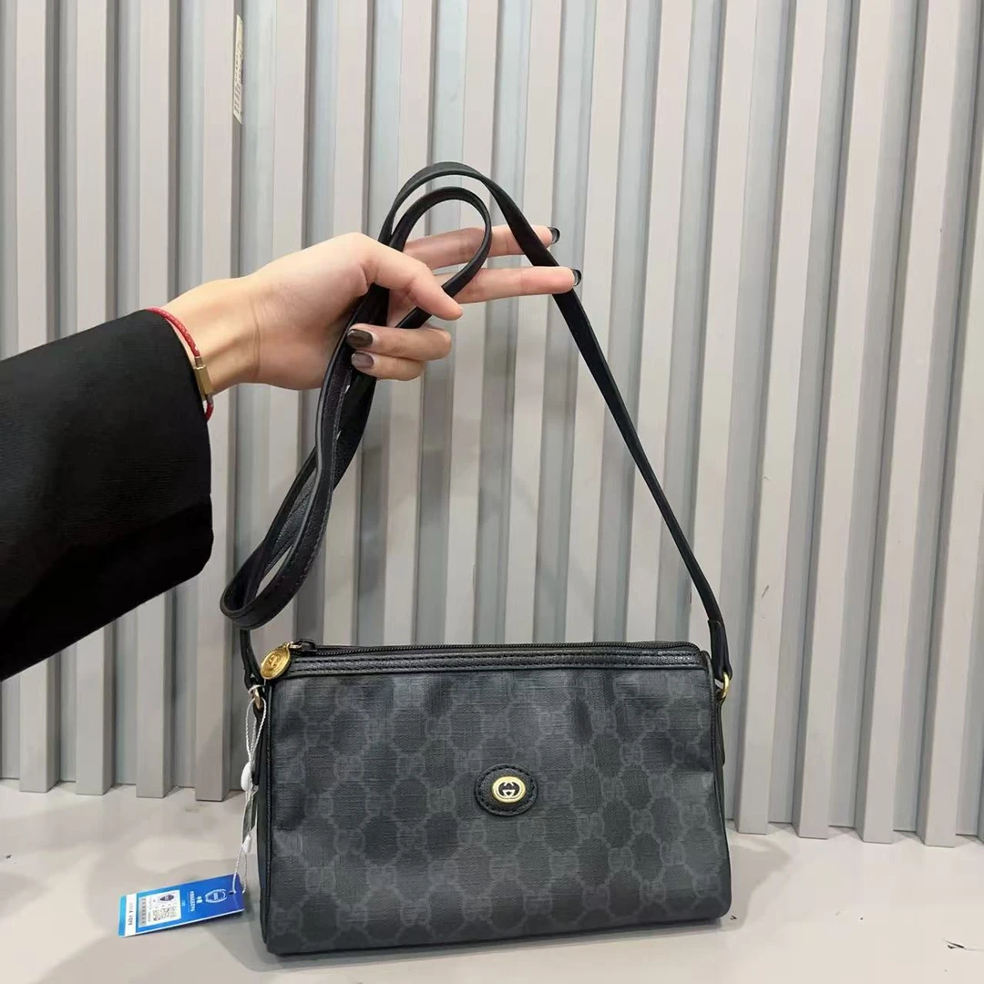 95新 GUCCI/古驰 兔兔奢 G专属/古驰斜挎包/240811049