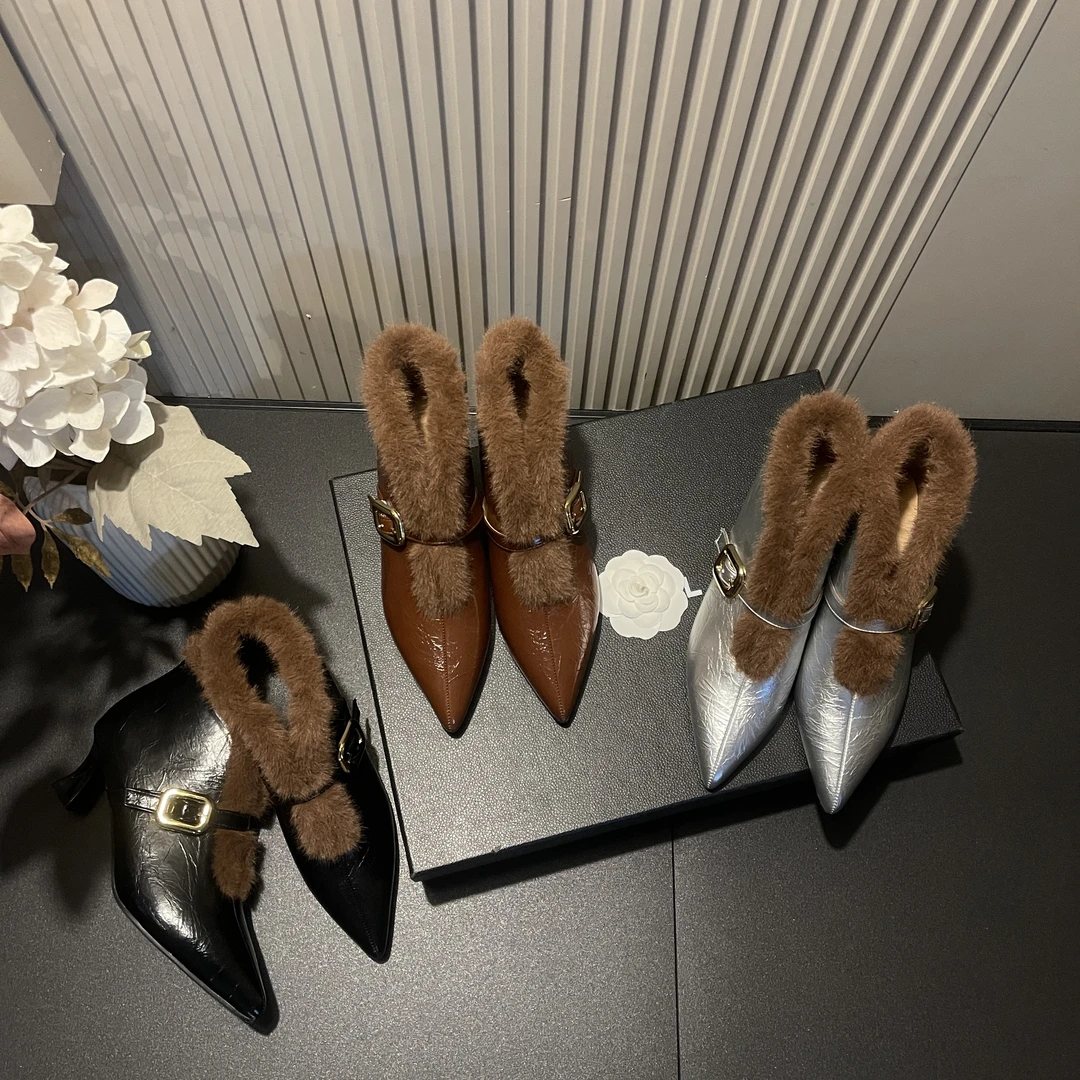 【现现】秋冬季新款气质兔毛舒适百搭法式尖头加绒时尚深口女高跟鞋