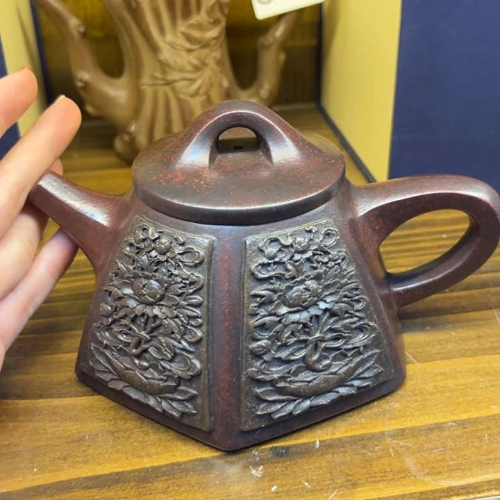 紫砂壶等艺术精品