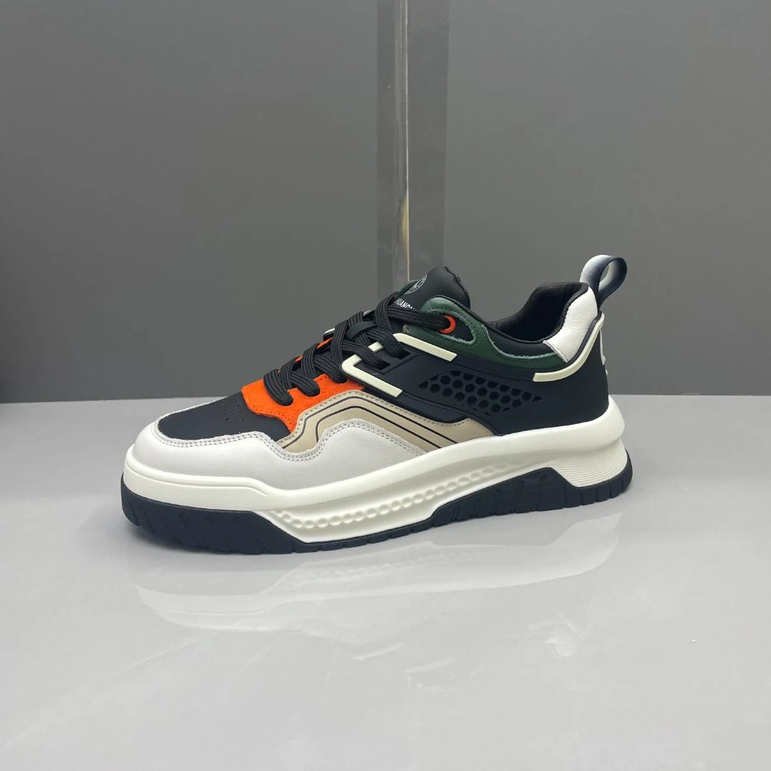 9886 老六鞋业（皮鞋尺码）A009