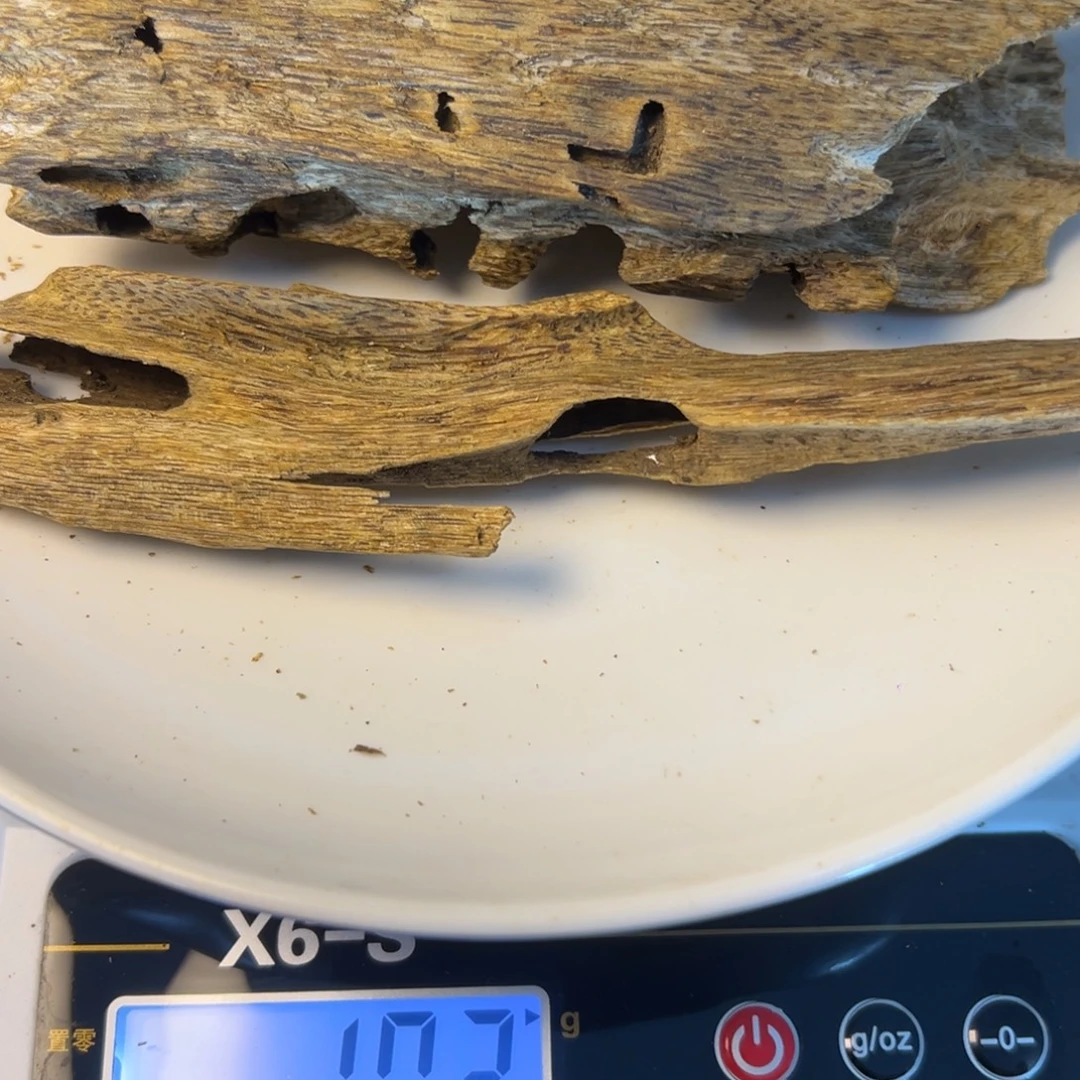 沉香碎屑沉香陆河虫眼