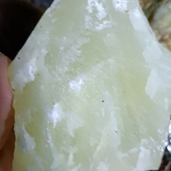 蛇纹石玉合金珠宝奇石