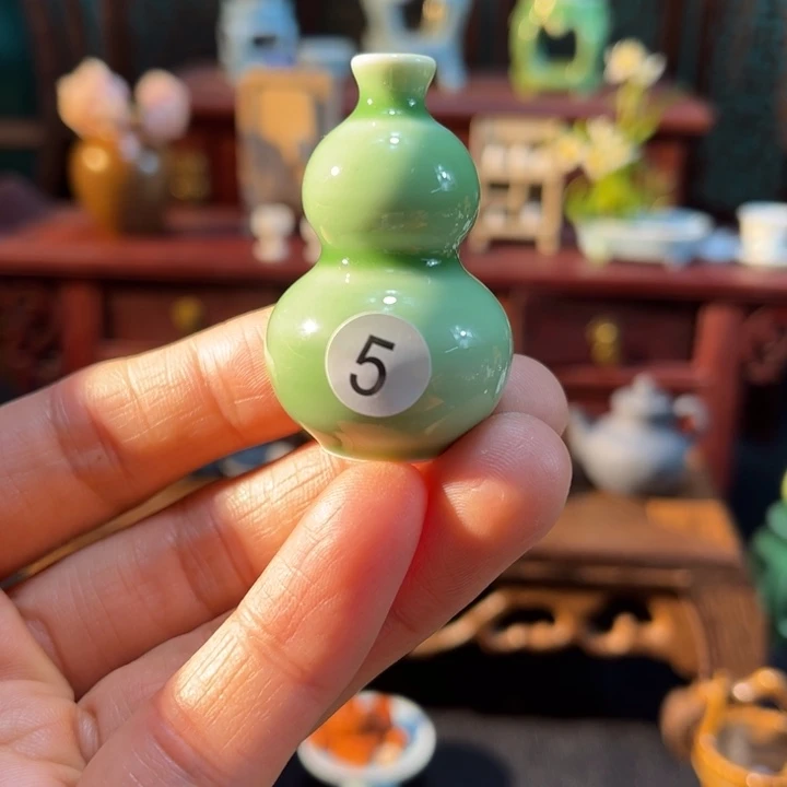 摆件微陶老王迷你花瓶