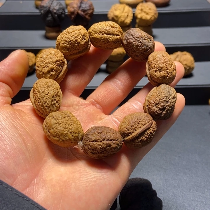 文玩核桃把件昭B鱼籽纹手串2.3