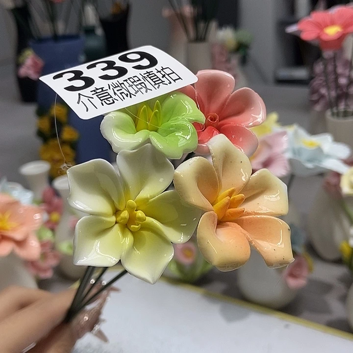 陶瓷纯手工捏花设计