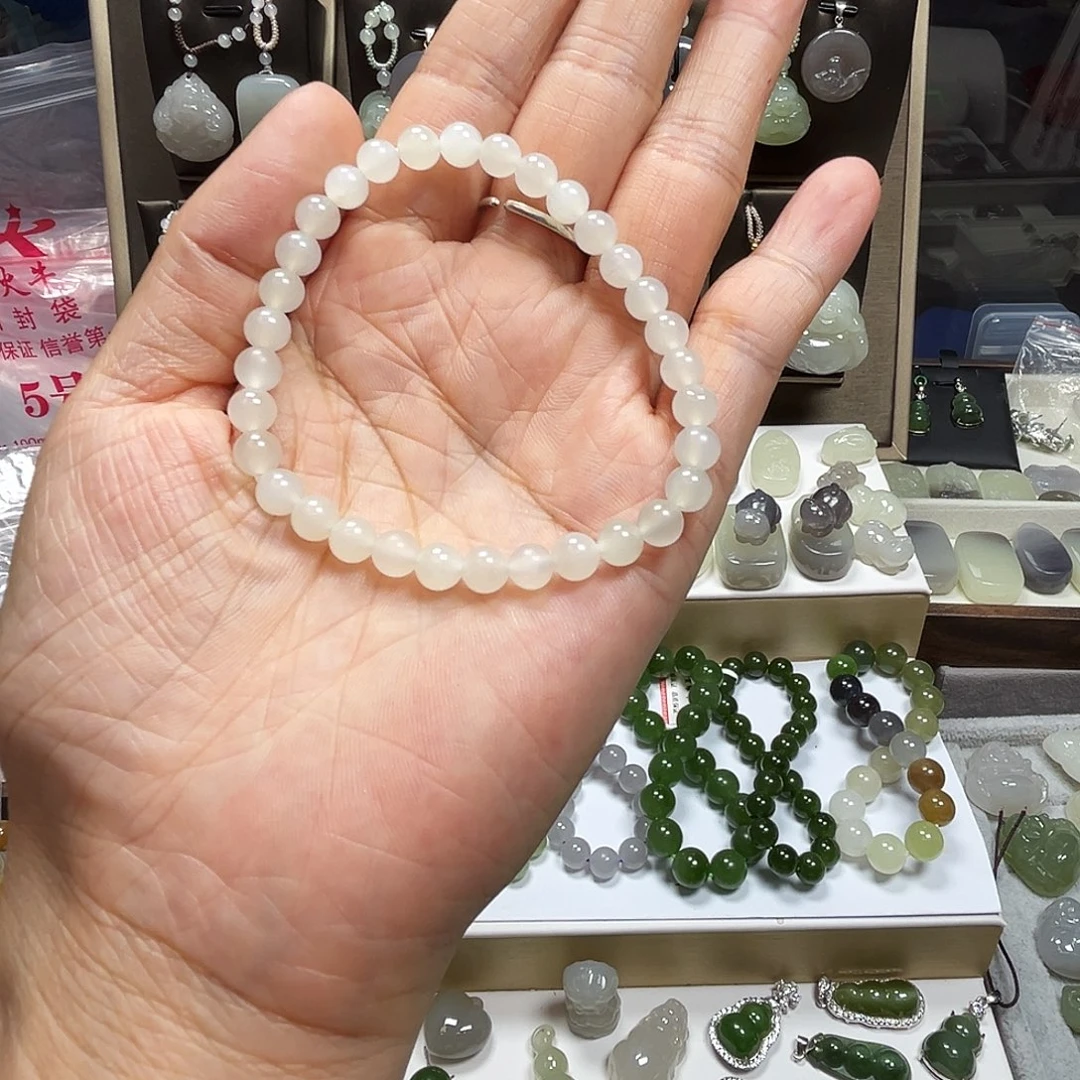 宝***贝和田玉未镶嵌颈饰