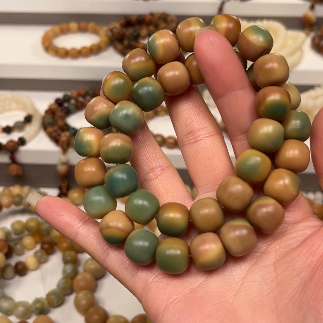 吊坠白玉菩提半壁桶珠双圈