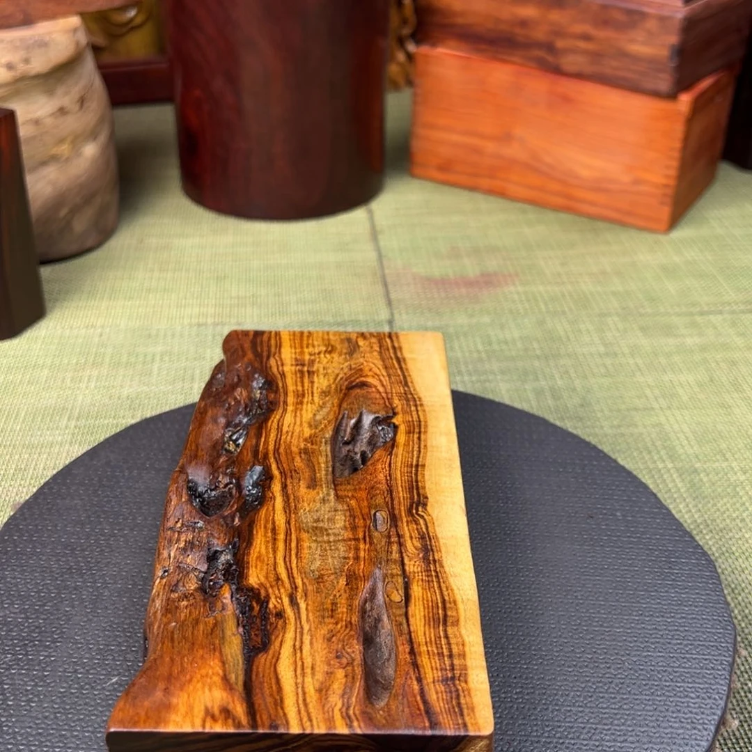 大果紫檀（缅甸花梨）仰***W