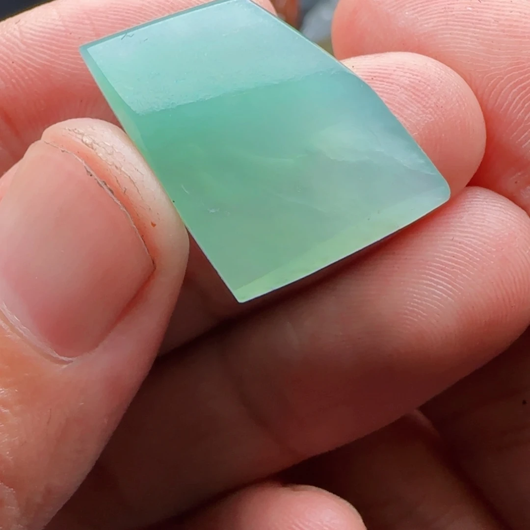 定制翡翠未镶嵌不包工