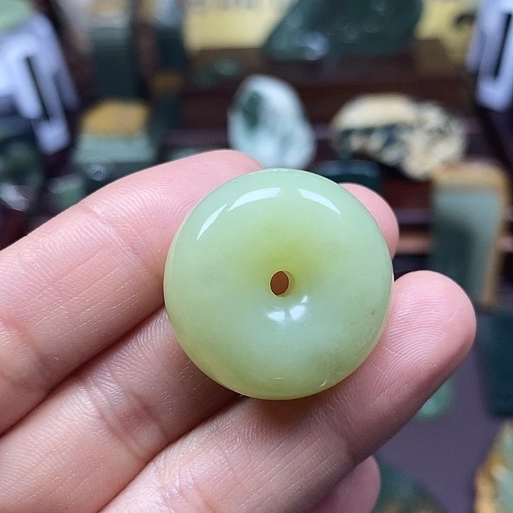 岫岩老玉（透闪石质玉）未镶嵌挂件