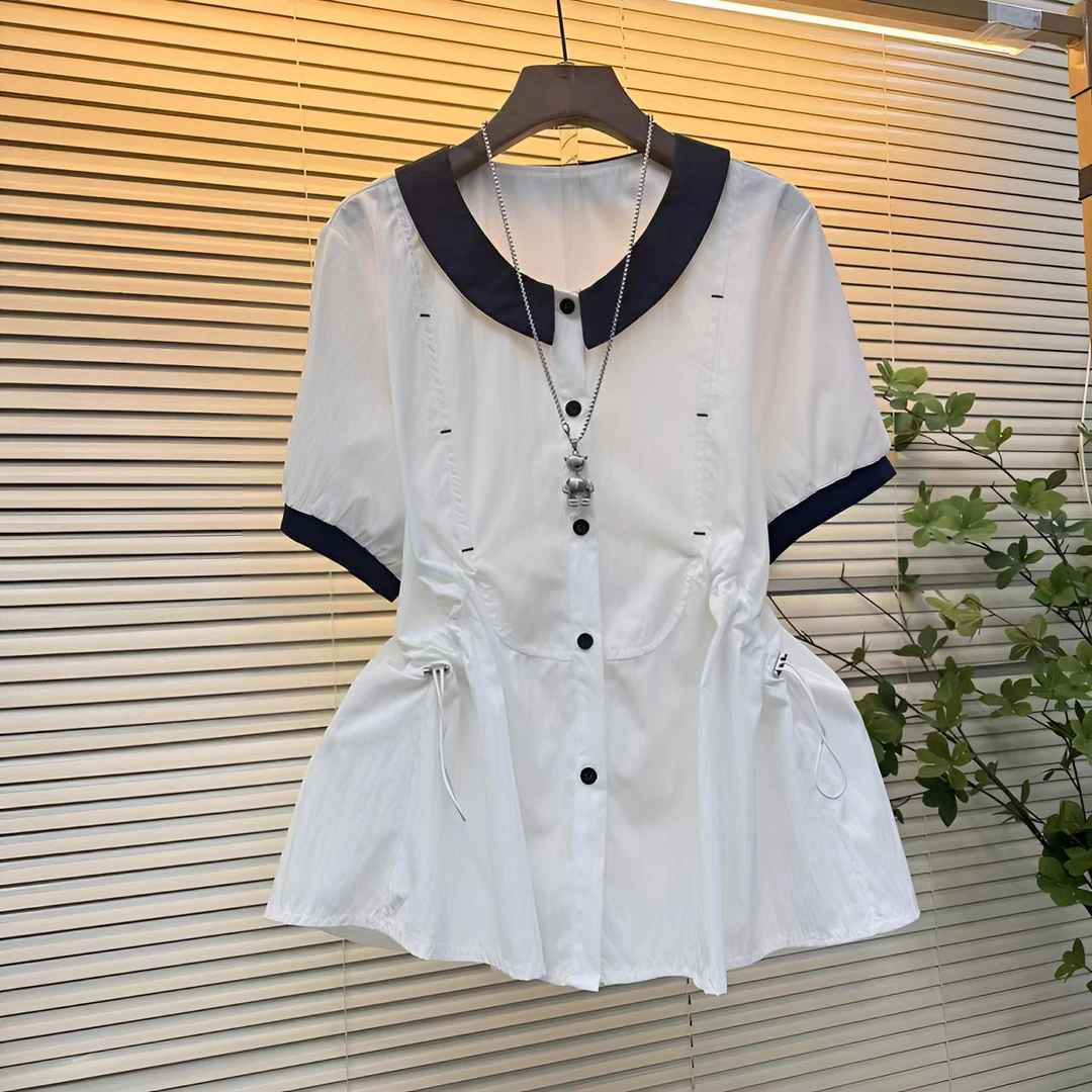 2025年夏季新款设计感精致翻领拼色宽松显瘦短袖衬衫潮流爆款上衣