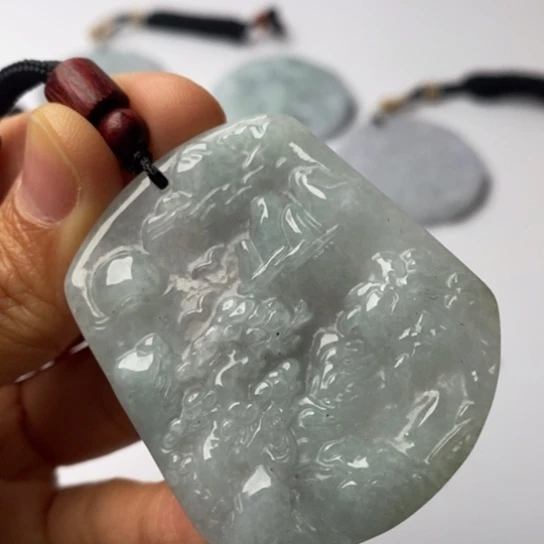 翡翠未镶嵌挂件翡翠