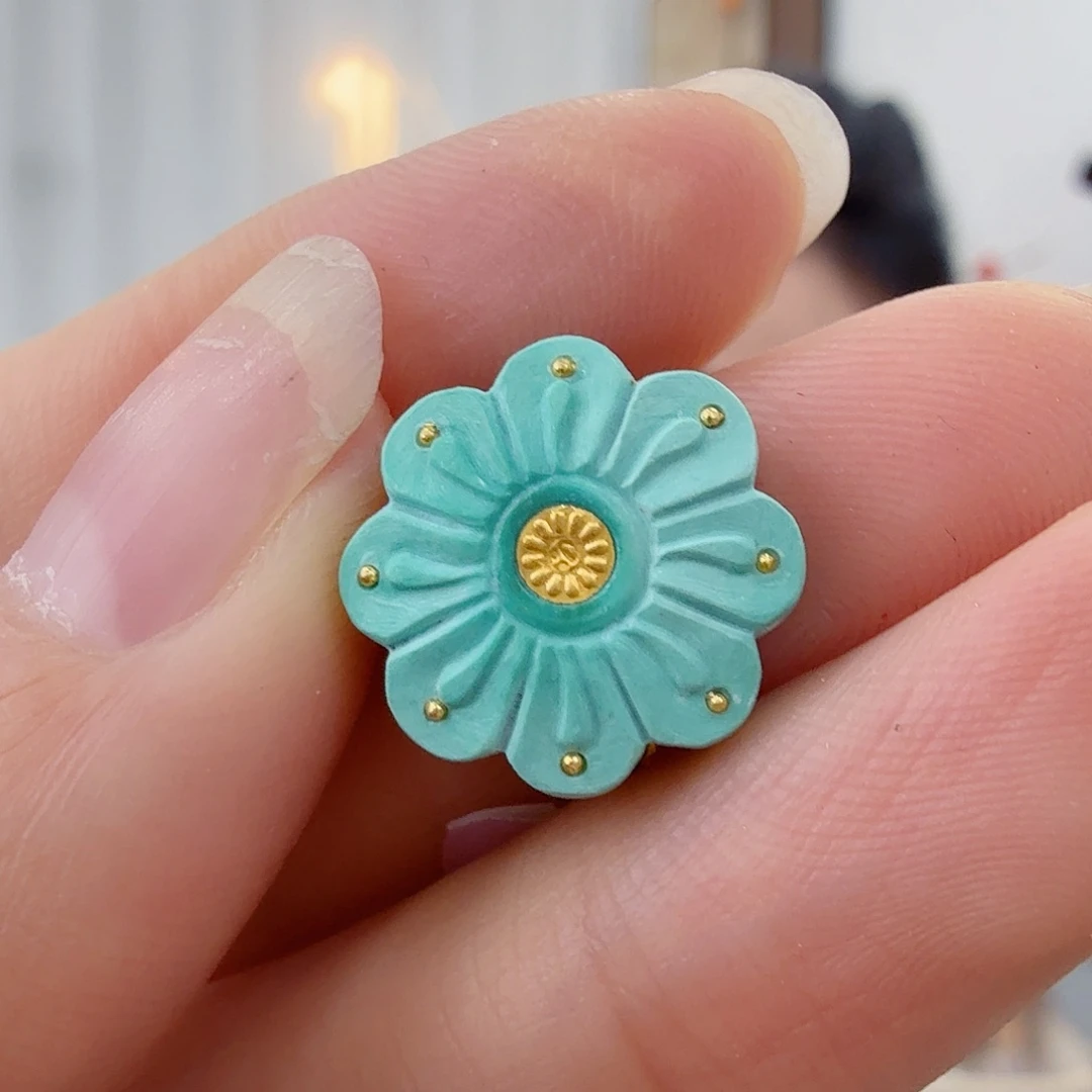 绿松石未镶嵌珠宝奇石