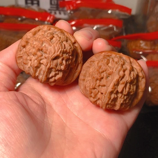 文玩核桃把件白狮子43