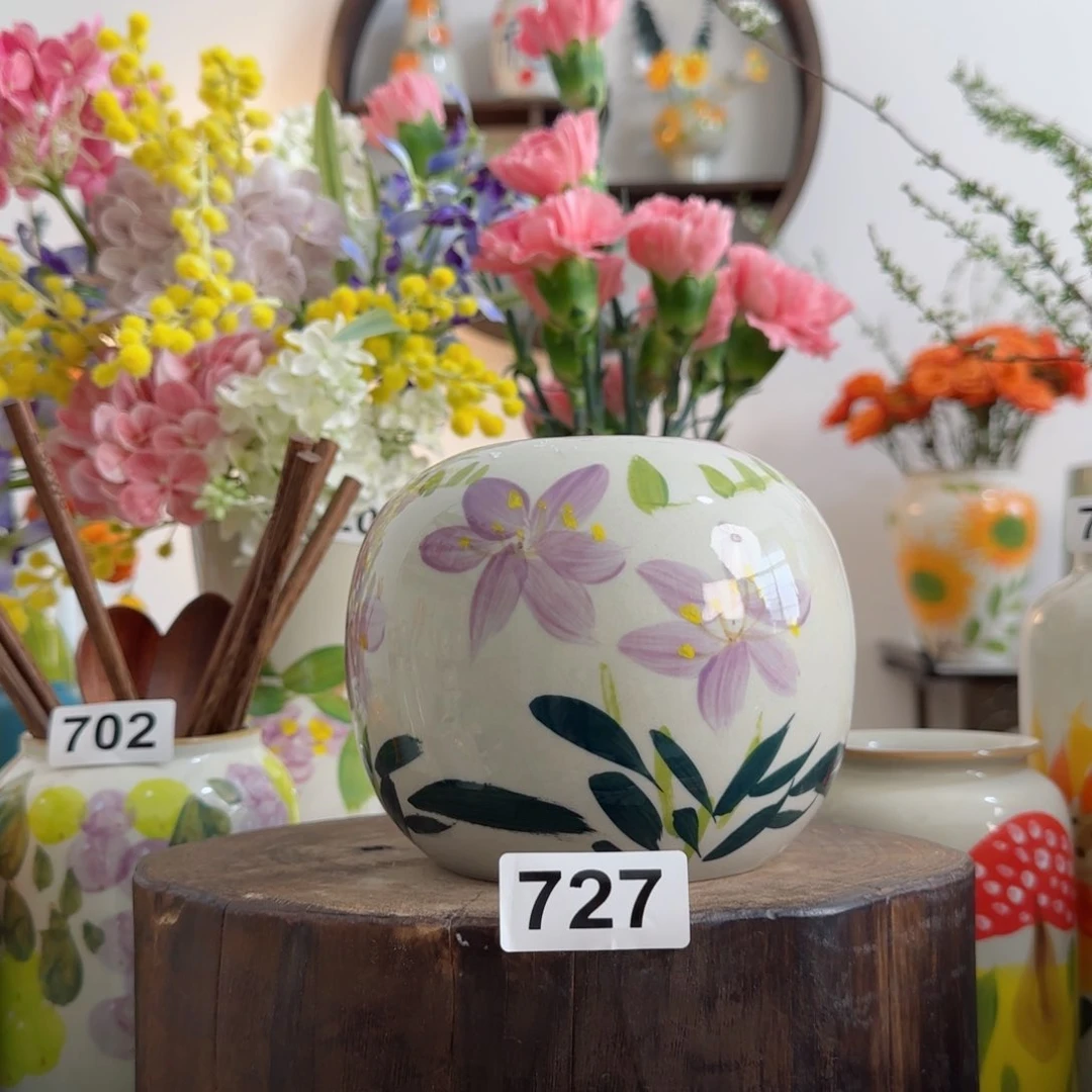 摆件景德镇陶瓷手绘小花瓶摆件无孔