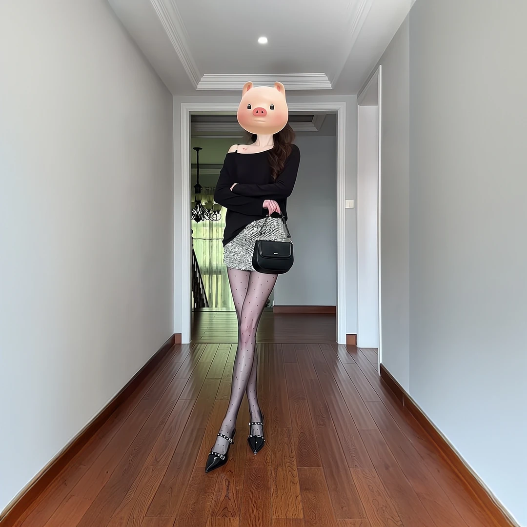 2025新款女士早春季时尚气质小众设计感一字肩上衣高腰显瘦半身裙