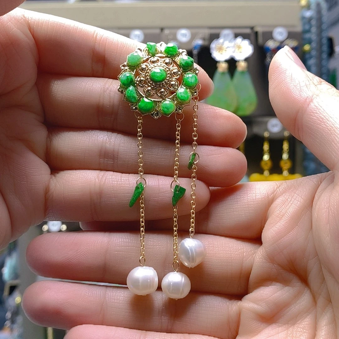 未镶嵌翡翠耳饰翡翠