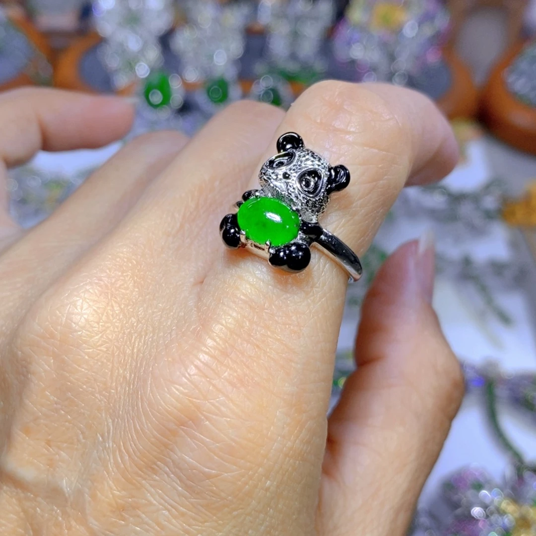 翡翠颈饰银S925镶嵌天然翡翠