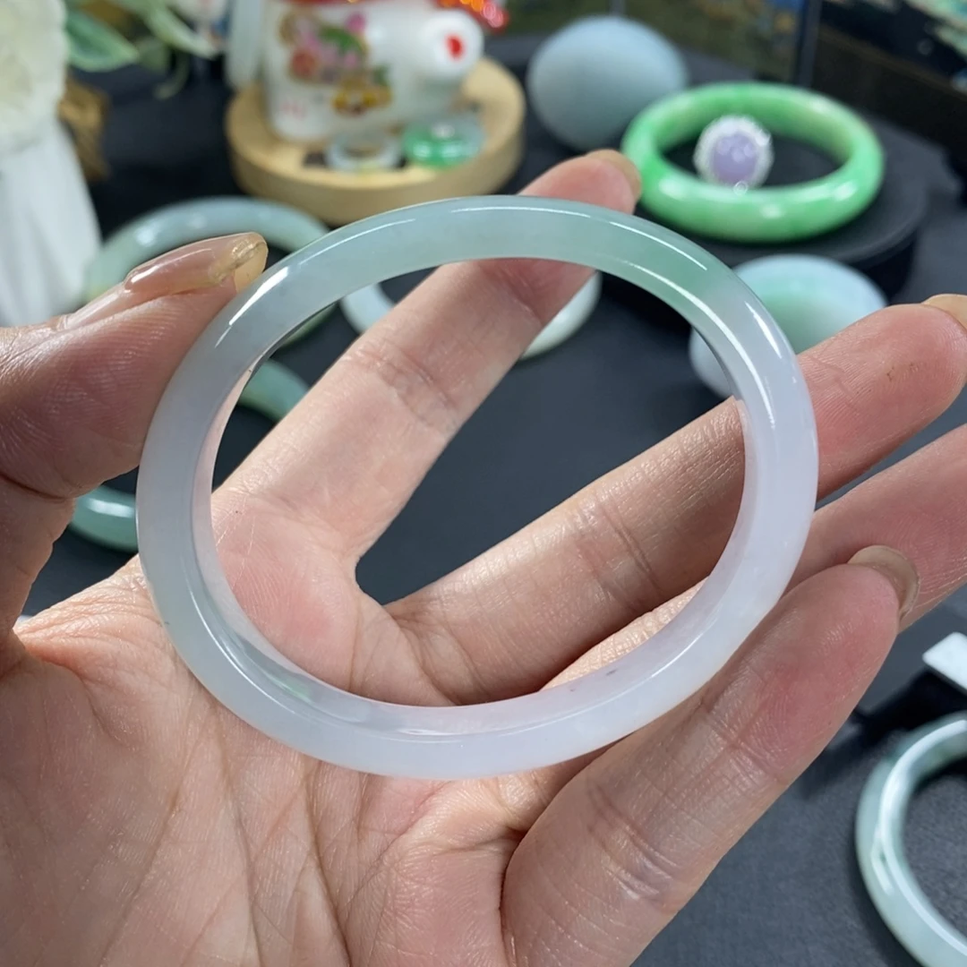 卖***️翡翠未镶嵌手镯天然翡翠手镯贵妃55
