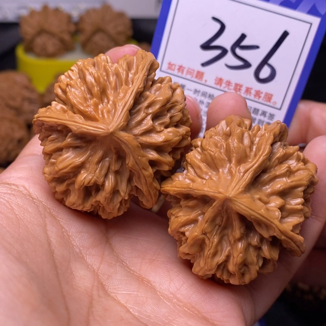 文玩核桃把件47帝王三棱356