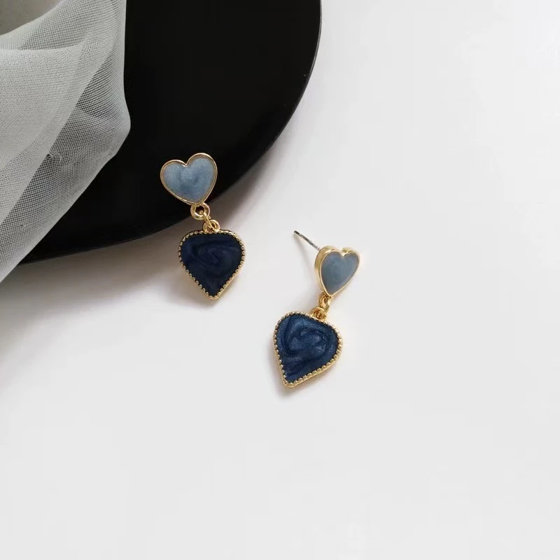 铜合金锆石耳饰 甜美蓝色爱心耳钉女轻奢高级感气质小清新耳环小