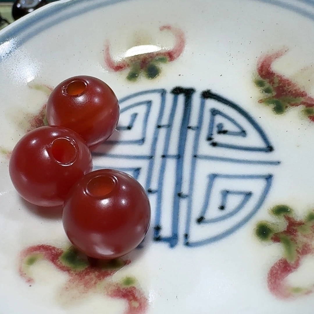 日***暖未镶嵌车挂玛瑙/玉髓