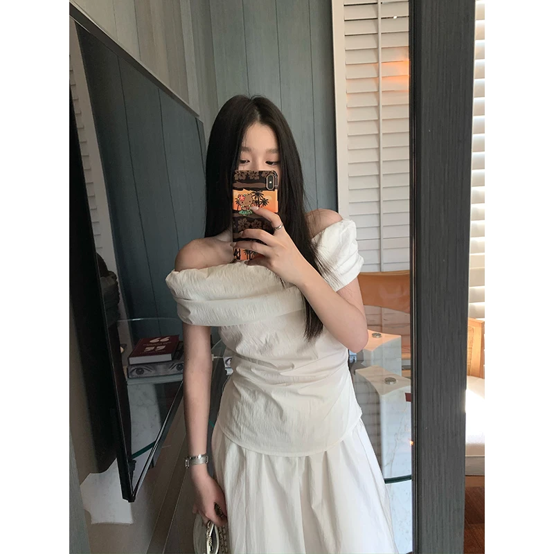 王少女的店 黑色一字肩衬衫直筒裤气质套装 C34725S52 K22869S42